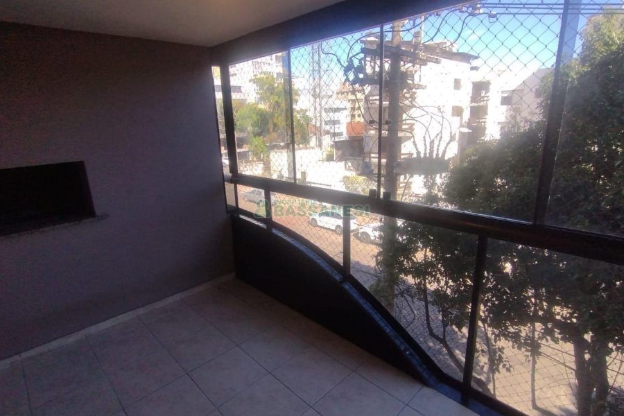 Apartamento com 100m², 3 dormitórios, 3 vagas, no bairro Centro em Caxias do Sul para Comprar