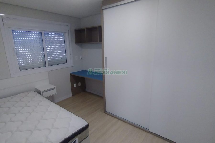 Apartamento com 82m², 2 dormitórios, 2 vagas, no bairro Villagio Iguatemi em Caxias do Sul para Comprar