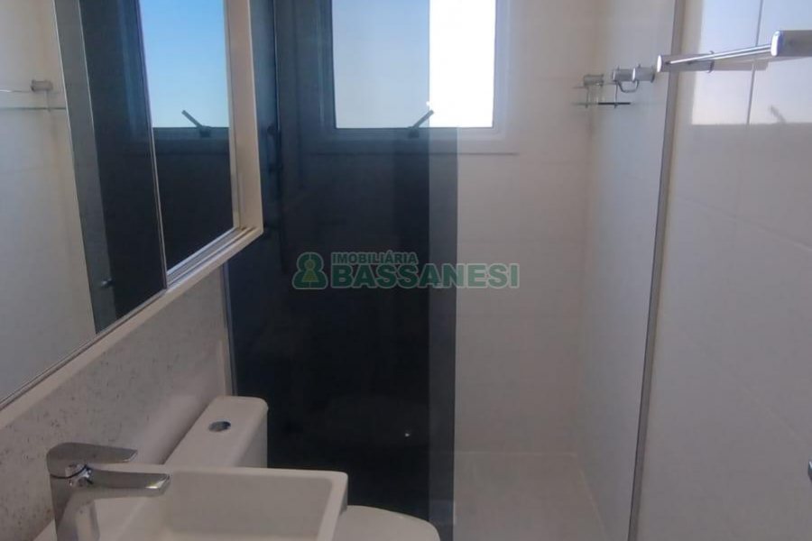 Apartamento com 82m², 2 dormitórios, 2 vagas, no bairro Villagio Iguatemi em Caxias do Sul para Comprar