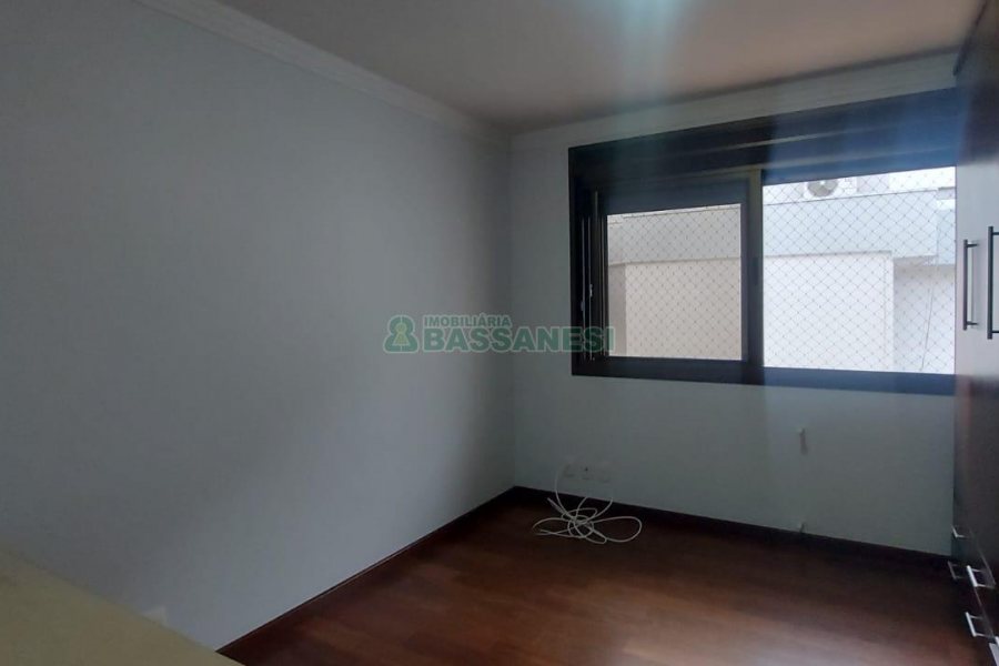 Apartamento com 273m², 2 dormitórios, 2 vagas, no bairro Pio X em Caxias do Sul para Alugar ou Comprar