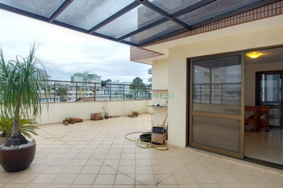Apartamento com 273m², 2 dormitórios, 2 vagas, no bairro Pio X em Caxias do Sul para Alugar ou Comprar