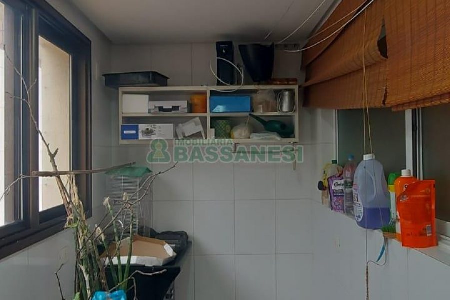 Apartamento com 273m², 2 dormitórios, 2 vagas, no bairro Pio X em Caxias do Sul para Alugar ou Comprar
