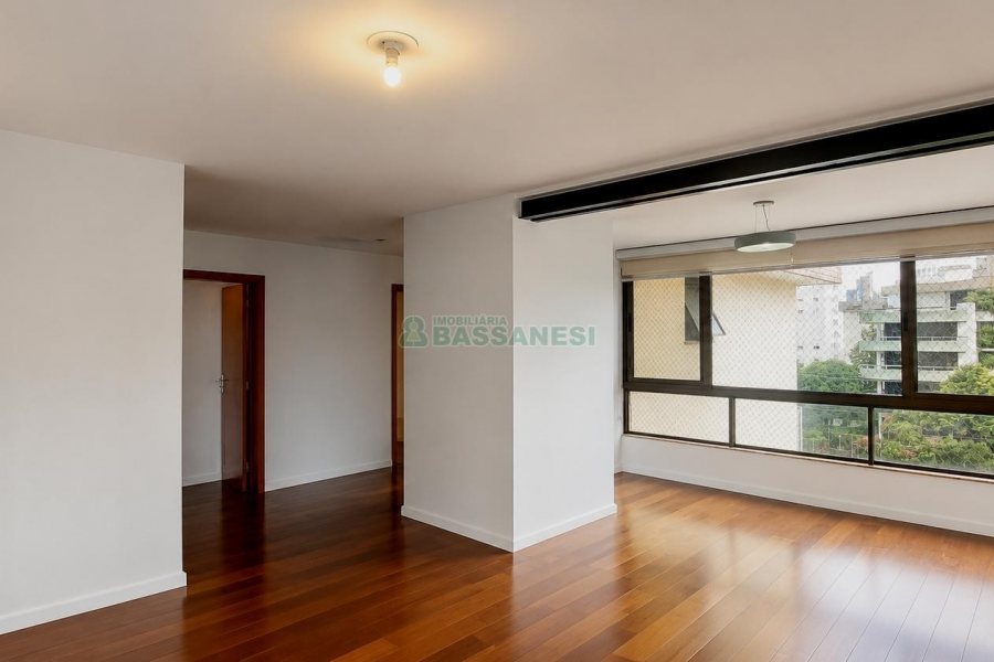 Apartamento com 273m², 2 dormitórios, 2 vagas, no bairro Pio X em Caxias do Sul para Alugar ou Comprar