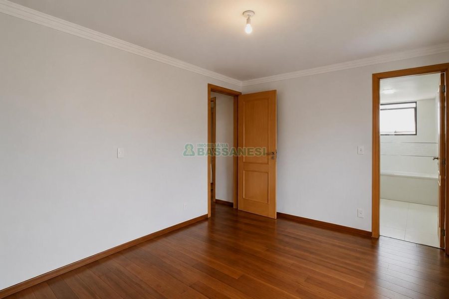 Apartamento com 273m², 2 dormitórios, 2 vagas, no bairro Pio X em Caxias do Sul para Alugar ou Comprar