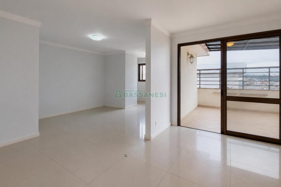 Apartamento com 273m², 2 dormitórios, 2 vagas, no bairro Pio X em Caxias do Sul para Alugar ou Comprar