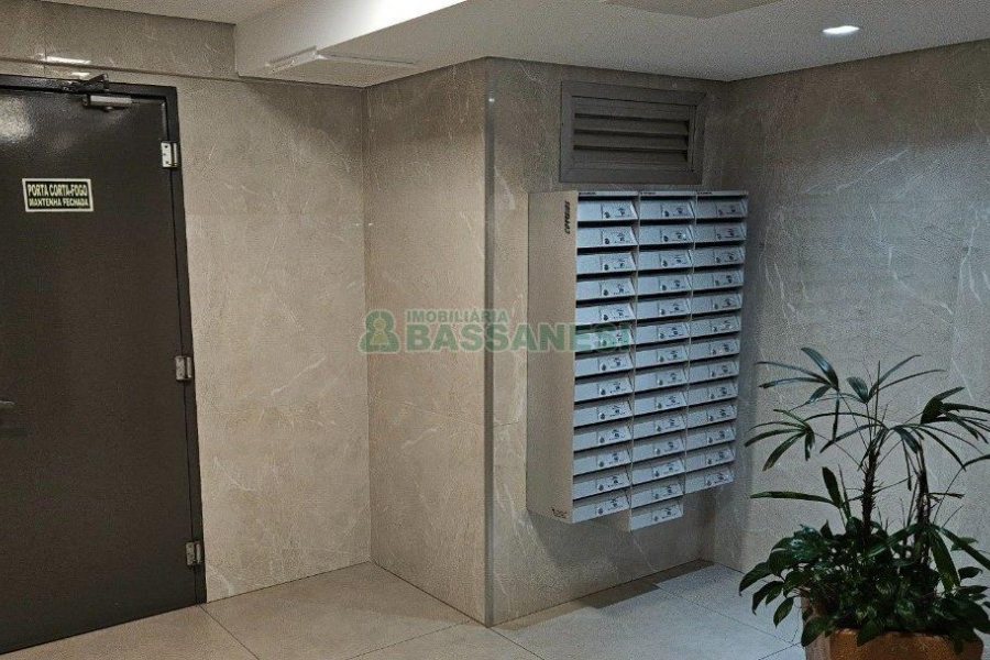 Apartamento com 94m², 3 dormitórios, 2 vagas, no bairro Rio Branco em Caxias do Sul para Comprar