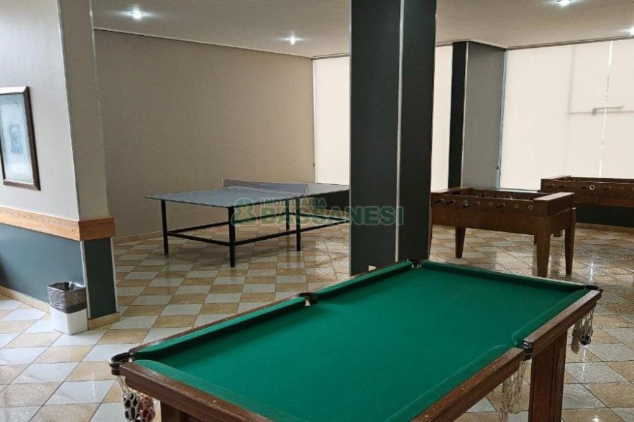 Apartamento com 94m², 3 dormitórios, 2 vagas, no bairro Rio Branco em Caxias do Sul para Comprar