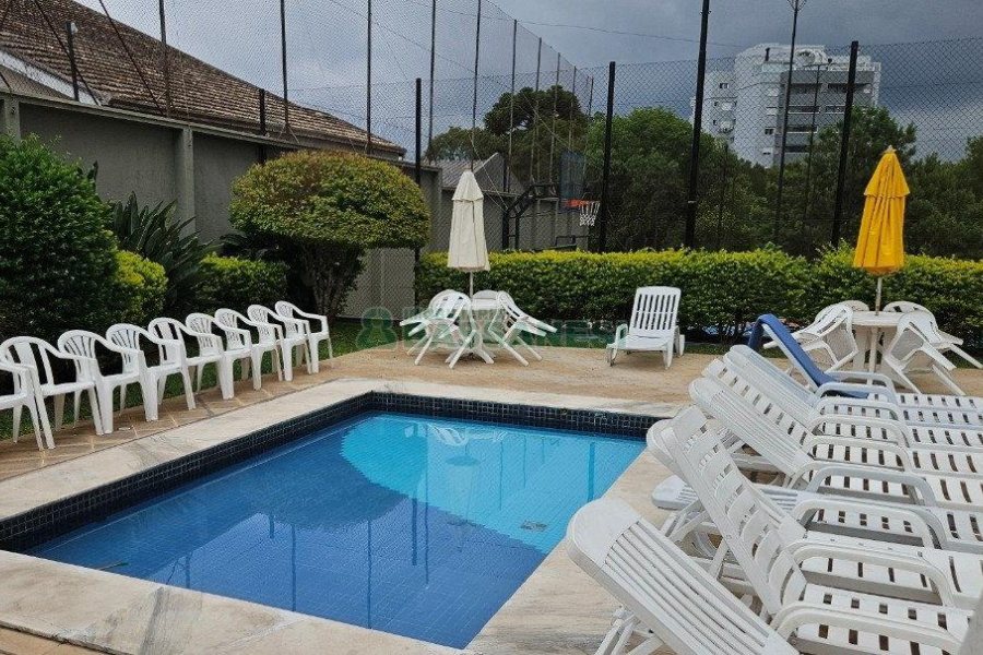 Apartamento com 94m², 3 dormitórios, 2 vagas, no bairro Rio Branco em Caxias do Sul para Comprar