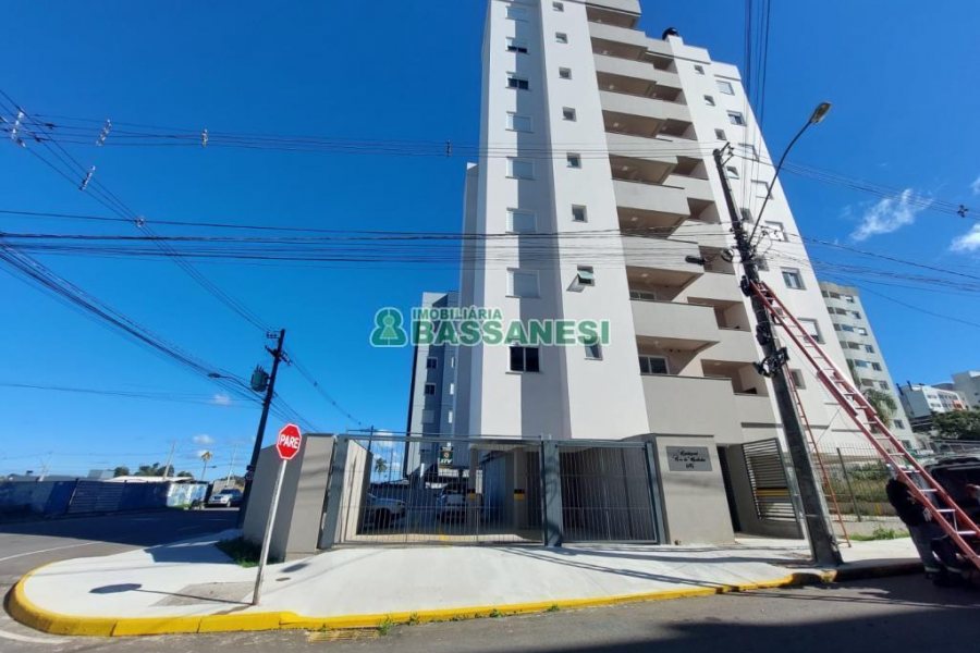 Apartamento com 53m², 2 dormitórios, 1 vaga, no bairro Vila Verde em Caxias do Sul para Alugar