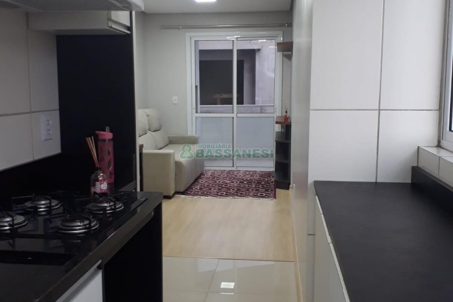 Apartamento com 62m², 2 dormitórios, 1 vaga, no bairro Vinhedos em Caxias do Sul para Alugar