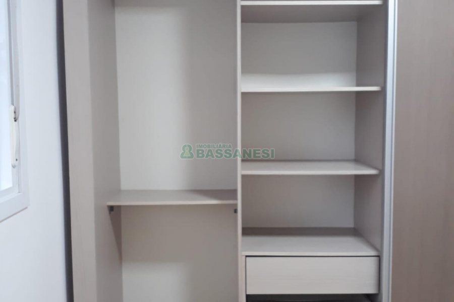 Apartamento com 62m², 2 dormitórios, 1 vaga, no bairro Vinhedos em Caxias do Sul para Alugar