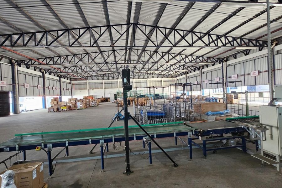 Pavilhão com 1622m², no bairro Santa Fé em Caxias do Sul para Alugar