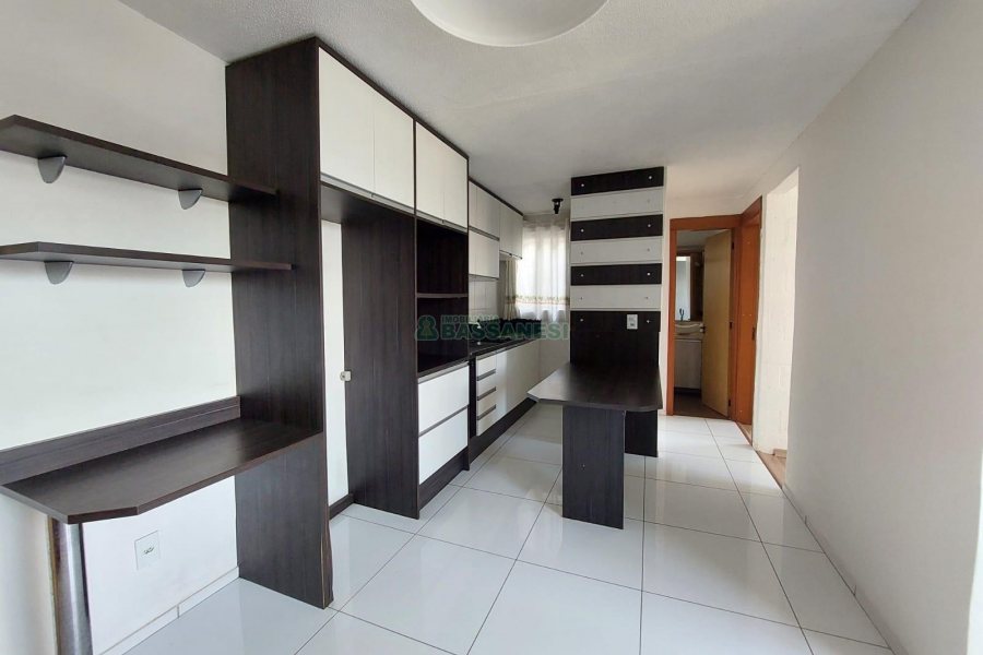 Apartamento com 60m², 2 dormitórios, 1 vaga, no bairro Desvio Rizzo em Caxias do Sul para Alugar