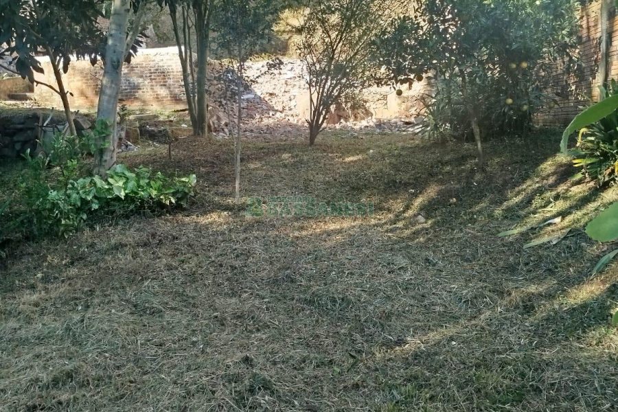 Terreno com 381m², no bairro Santa Corona em Caxias do Sul para Comprar