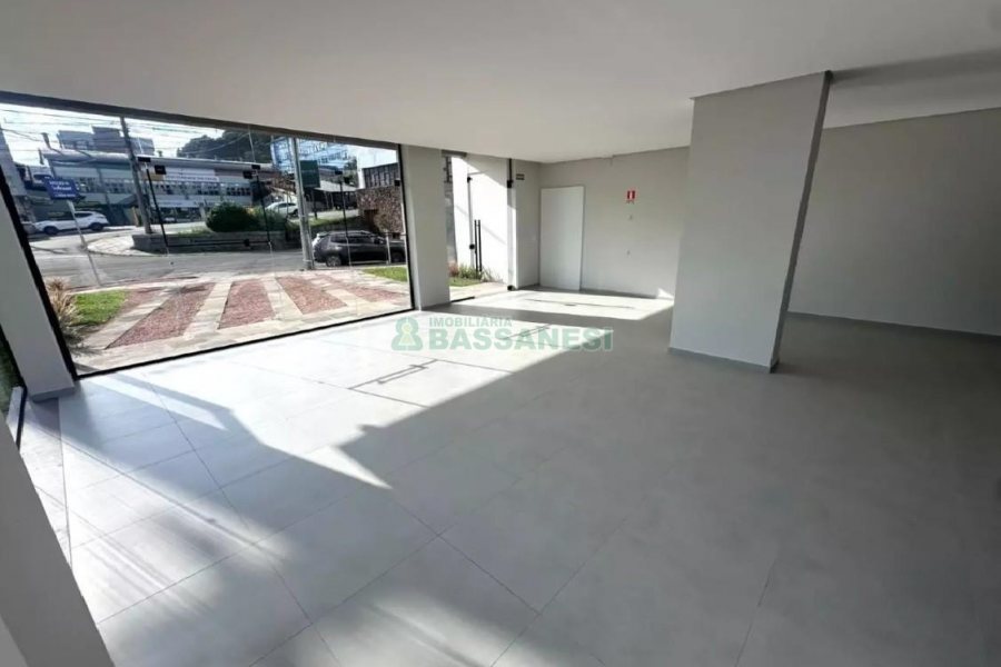 Loja com 200m², no bairro Pio X em Caxias do Sul para Alugar