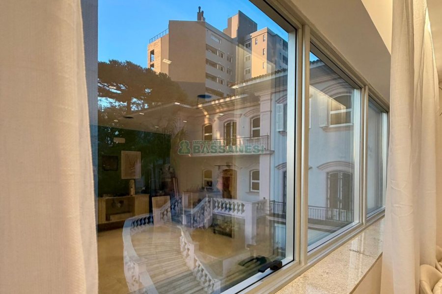 Sala com 34m², no bairro Centro em Caxias do Sul para Comprar