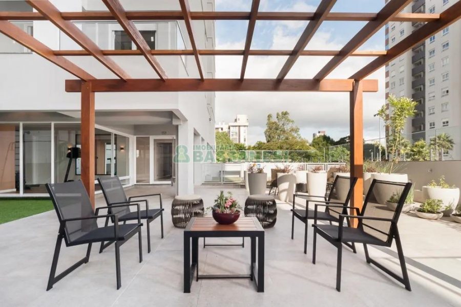 Apartamento com 125m², 3 dormitórios, 2 vagas, no bairro Madureira em Caxias do Sul para Comprar