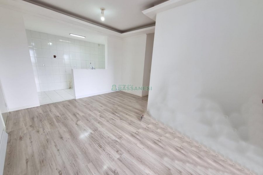 Apartamento com 66m², 3 dormitórios, 1 vaga, no bairro Lourdes em Caxias do Sul para Alugar