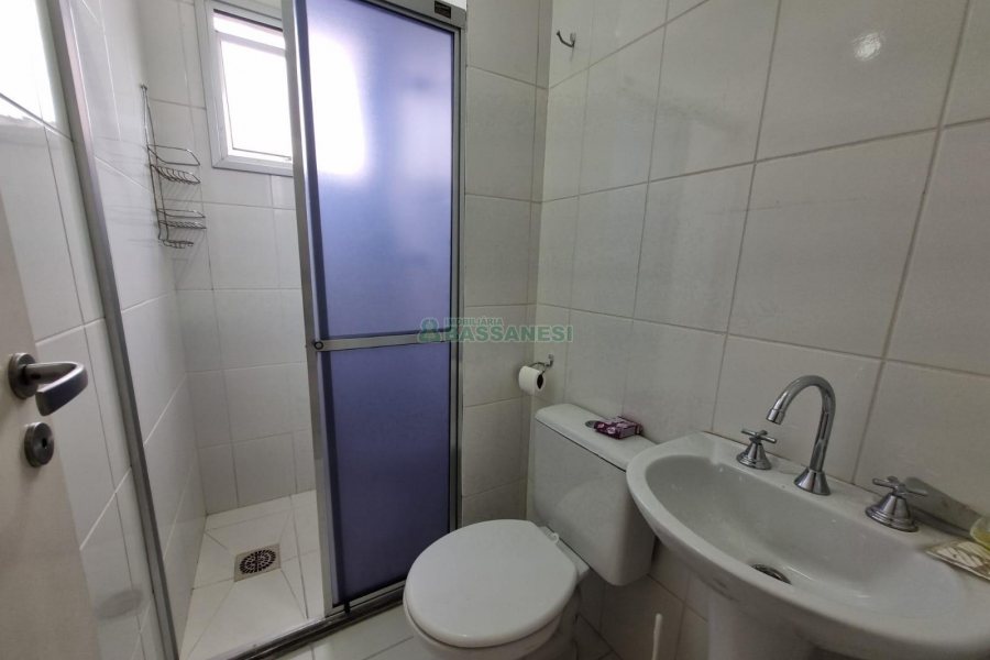 Apartamento com 66m², 3 dormitórios, 1 vaga, no bairro Lourdes em Caxias do Sul para Alugar