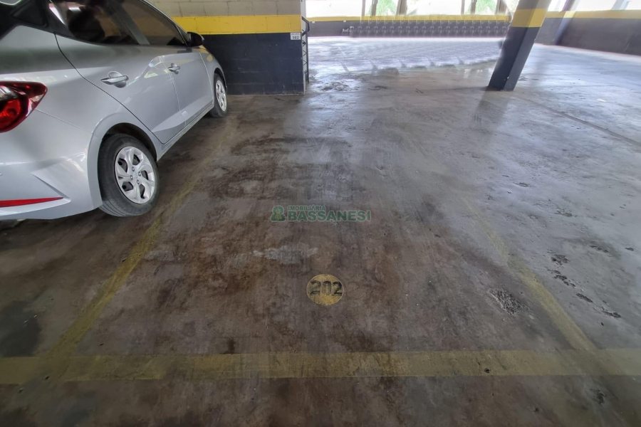 Apartamento com 66m², 3 dormitórios, 1 vaga, no bairro Lourdes em Caxias do Sul para Alugar