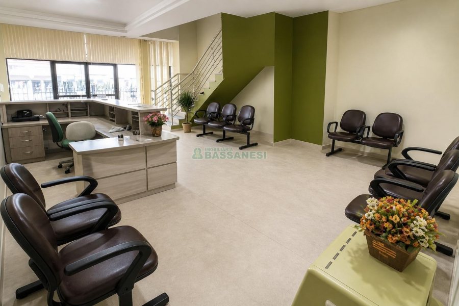 Loja com 560m², no bairro Lourdes em Caxias do Sul para Alugar