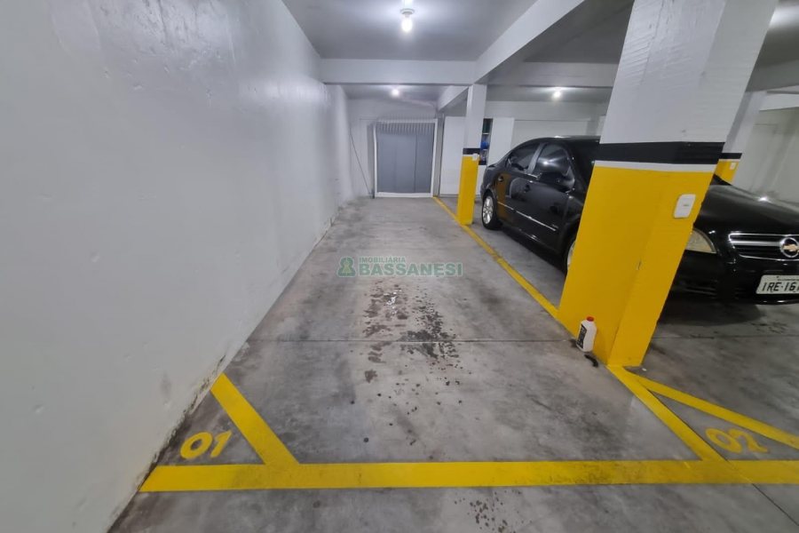 Apartamento com 96m², 2 dormitórios, 2 vagas, no bairro Jardim América em Caxias do Sul para Alugar