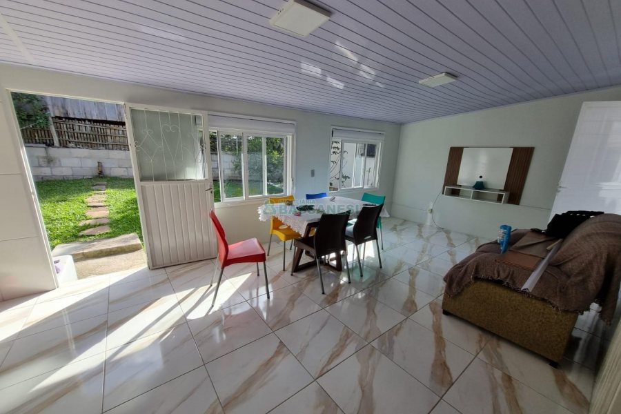 Casa Mobiliada com 157m², 3 dormitórios, 3 vagas, no bairro Bela Vista em Caxias do Sul para Alugar