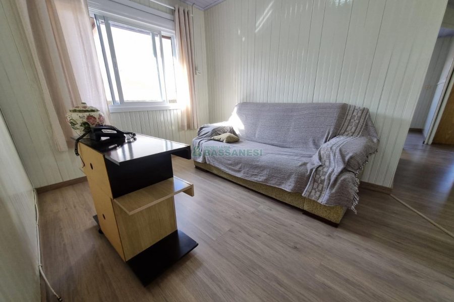 Casa Mobiliada com 157m², 3 dormitórios, 3 vagas, no bairro Bela Vista em Caxias do Sul para Alugar
