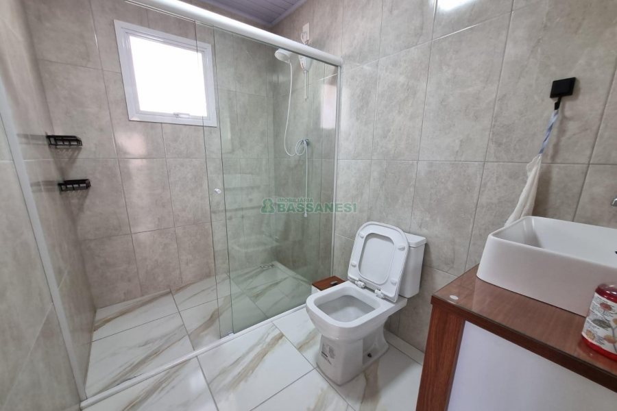 Casa Mobiliada com 157m², 3 dormitórios, 3 vagas, no bairro Bela Vista em Caxias do Sul para Alugar