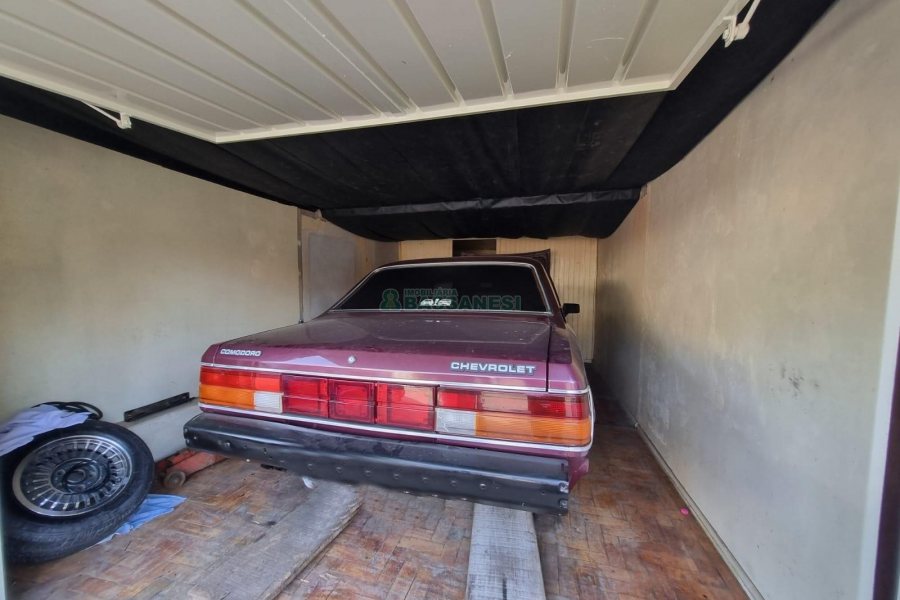 Casa Mobiliada com 157m², 3 dormitórios, 3 vagas, no bairro Bela Vista em Caxias do Sul para Alugar