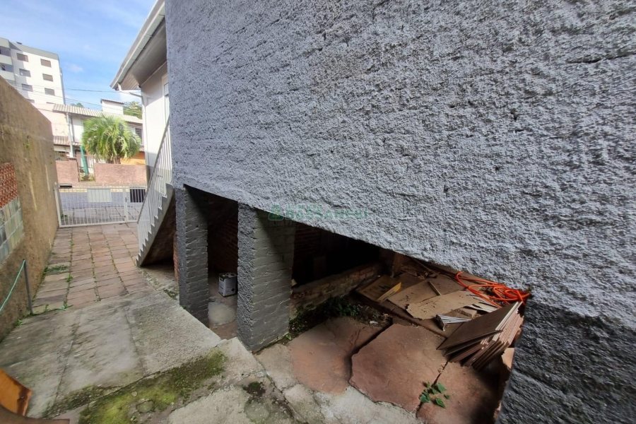 Casa Mobiliada com 157m², 3 dormitórios, 3 vagas, no bairro Bela Vista em Caxias do Sul para Alugar