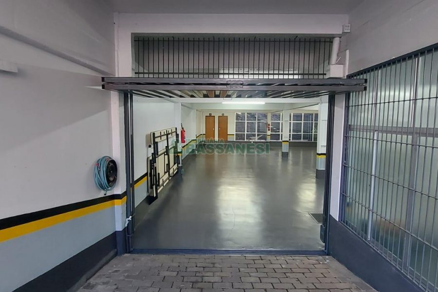 Pavilhão com 250m², no bairro Colina Sorriso em Caxias do Sul para Alugar