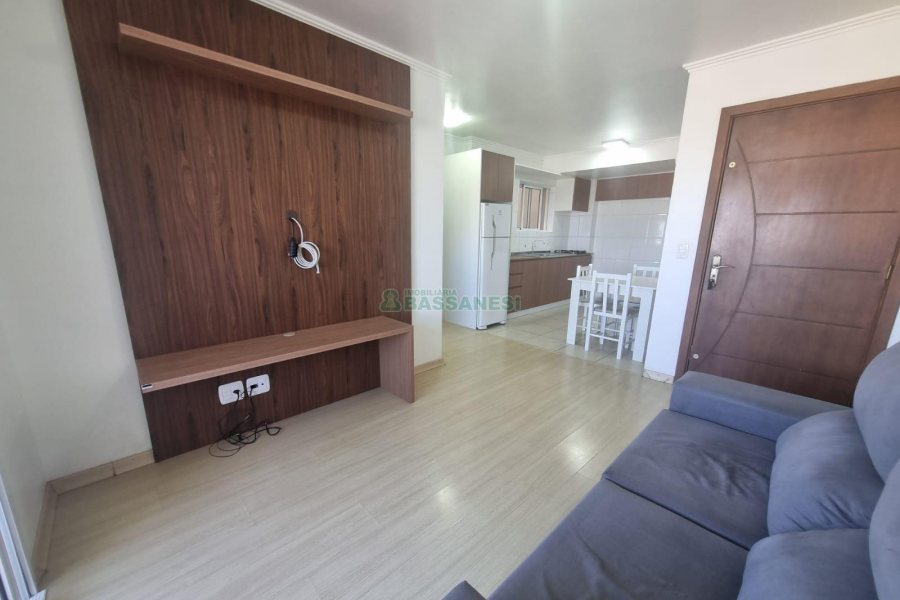 Apartamento com 44m², 1 dormitório, 1 vaga, no bairro Petrópolis em Caxias do Sul para Alugar