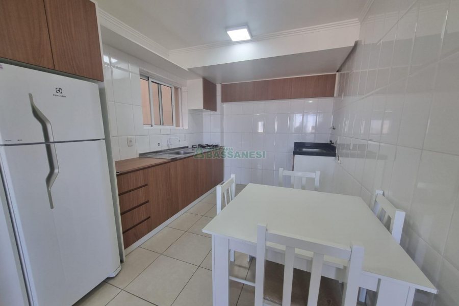 Apartamento com 44m², 1 dormitório, 1 vaga, no bairro Petrópolis em Caxias do Sul para Alugar