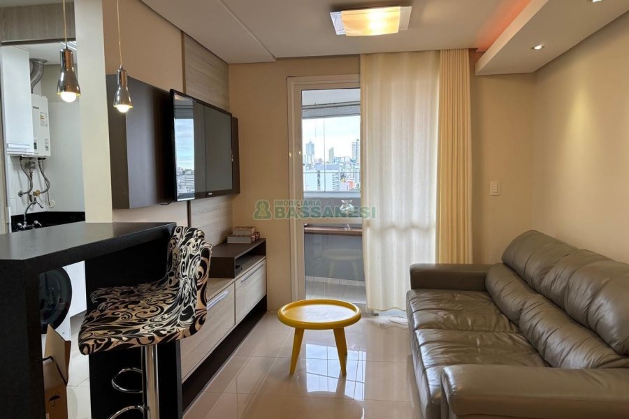 Apto Mobiliado com 76m², 2 dormitórios, 2 vagas, no bairro Madureira em Caxias do Sul para Alugar