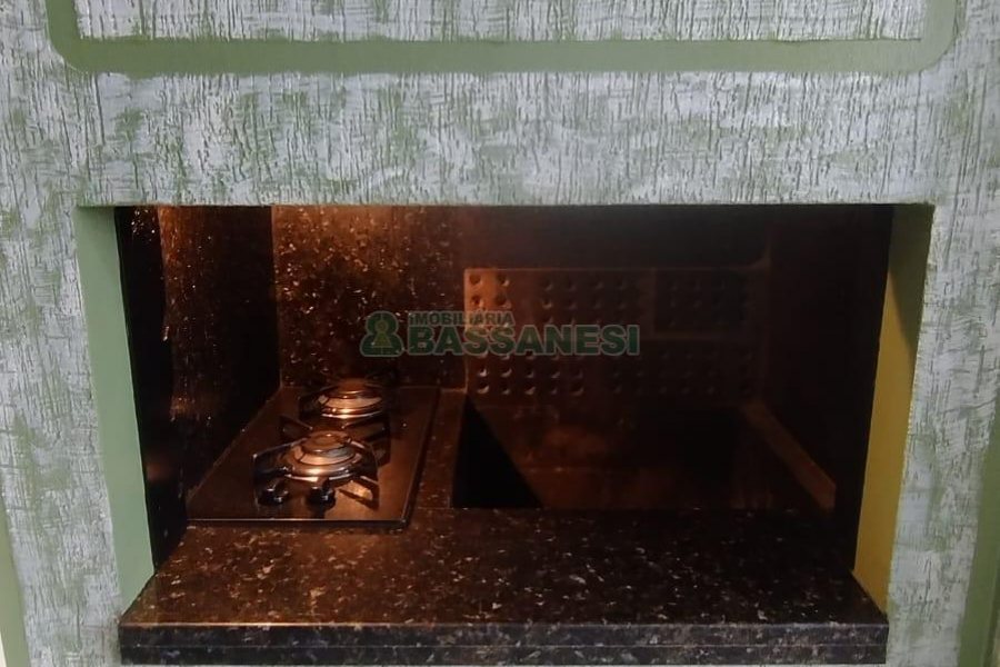 Apartamento com 75m², 2 dormitórios, 1 vaga, no bairro Madureira em Caxias do Sul para Comprar