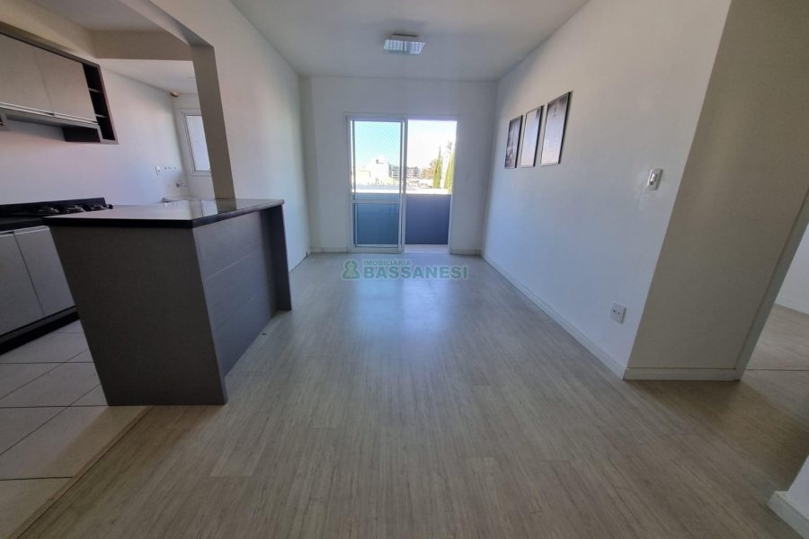 Apartamento com 80m², 2 dormitórios, 2 vagas, no bairro Villagio Iguatemi em Caxias do Sul para Alugar