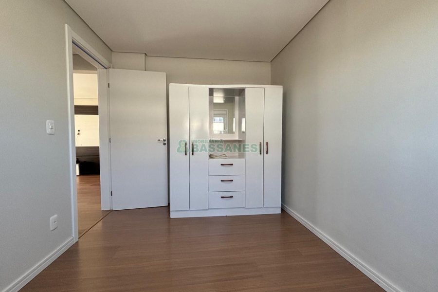 Apartamento com 86m², 2 dormitórios, 2 vagas, no bairro Villagio Iguatemi em Caxias do Sul para Alugar