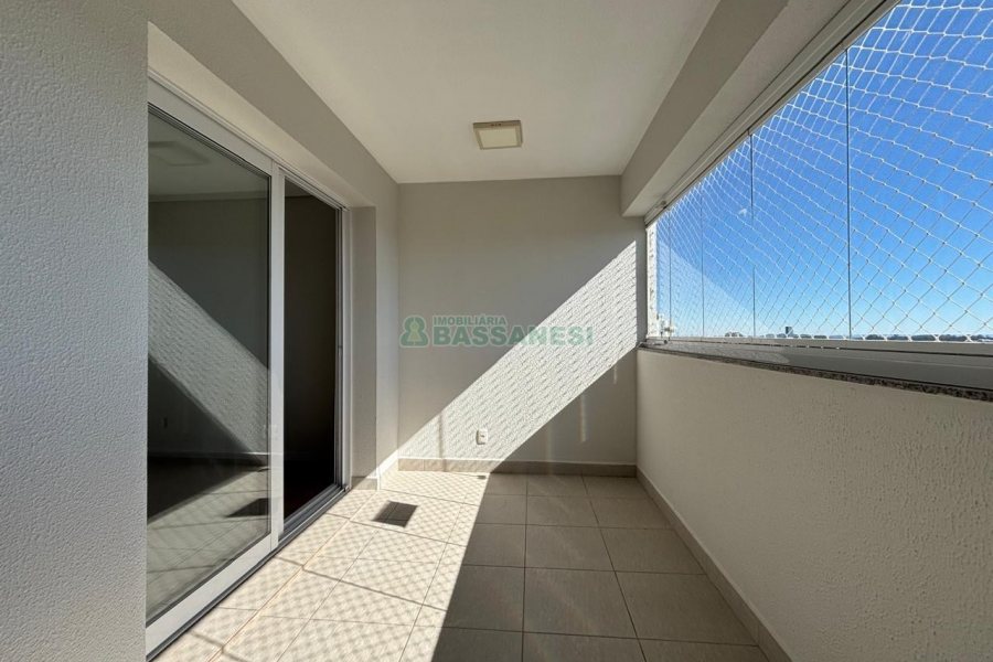 Apartamento com 86m², 2 dormitórios, 2 vagas, no bairro Villagio Iguatemi em Caxias do Sul para Alugar