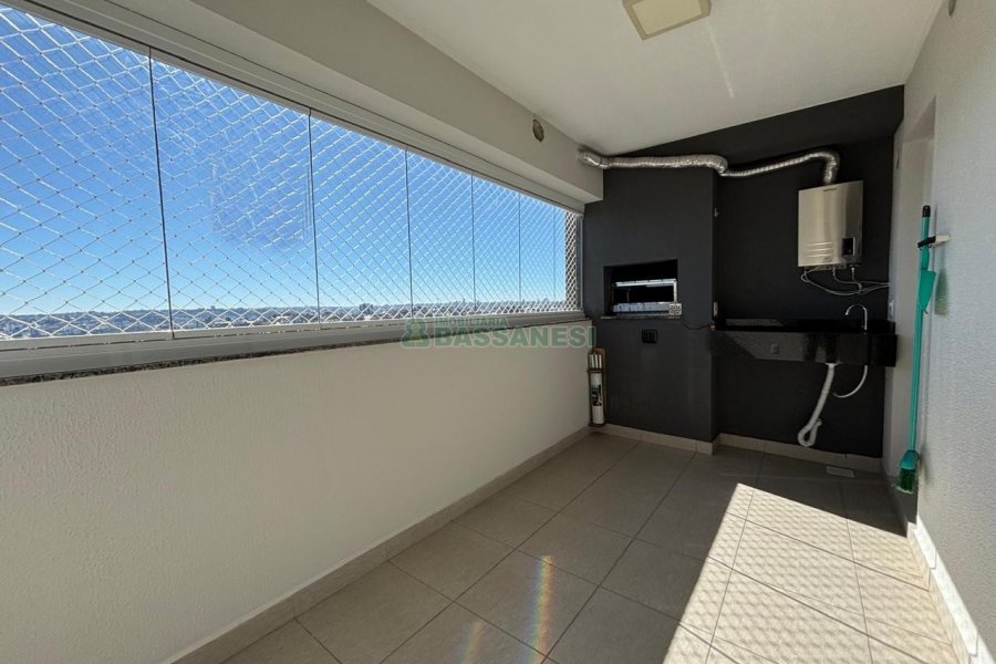 Apartamento com 86m², 2 dormitórios, 2 vagas, no bairro Villagio Iguatemi em Caxias do Sul para Alugar