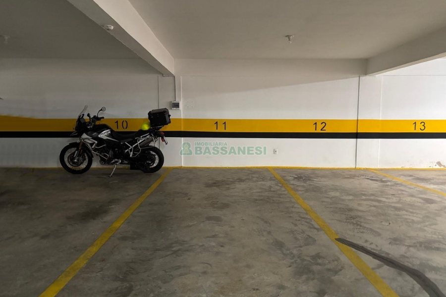 Apartamento com 86m², 2 dormitórios, 2 vagas, no bairro Villagio Iguatemi em Caxias do Sul para Alugar
