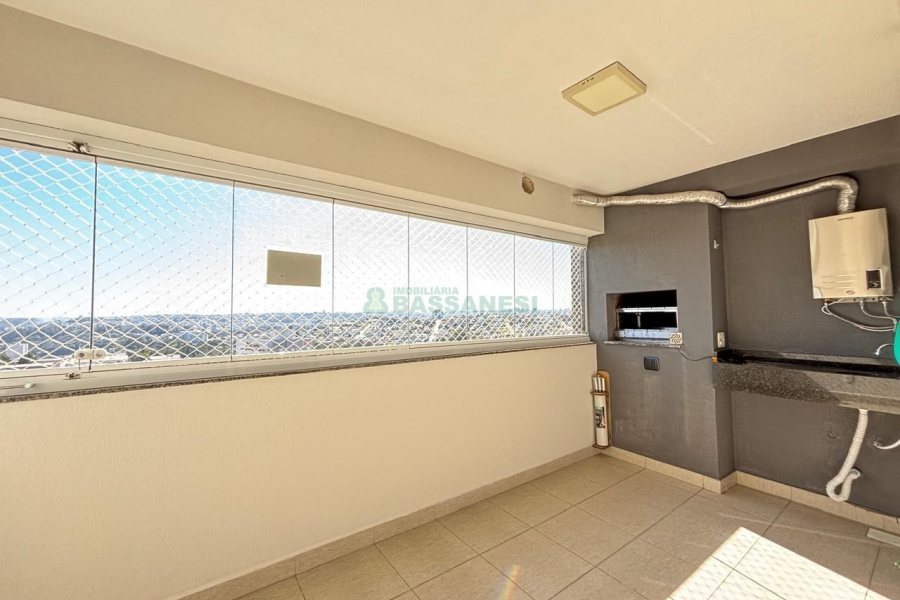 Apartamento com 86m², 2 dormitórios, 2 vagas, no bairro Villagio Iguatemi em Caxias do Sul para Alugar