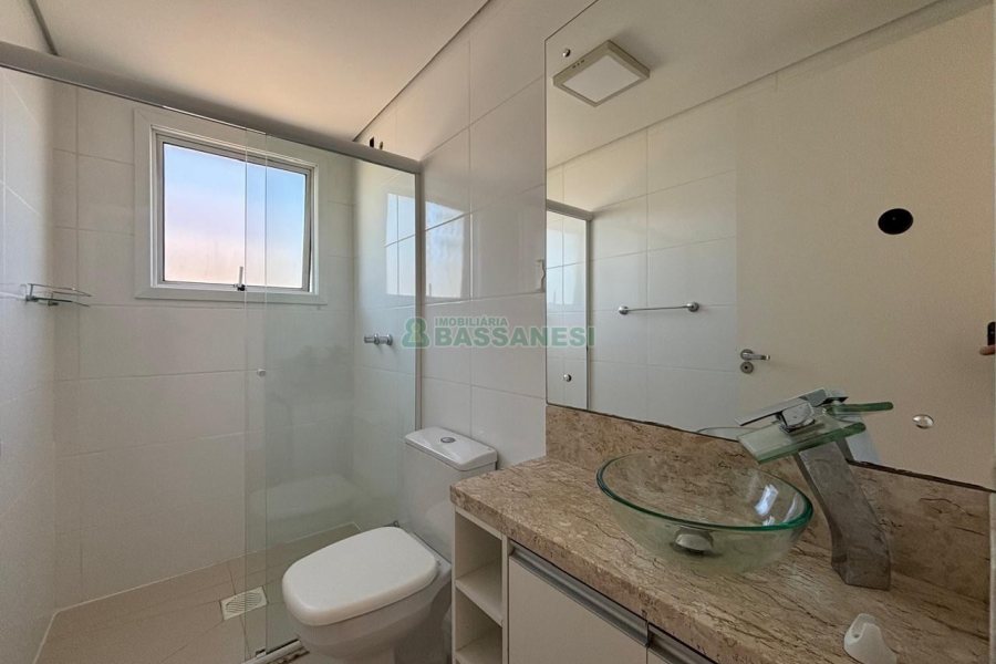 Apartamento com 86m², 2 dormitórios, 2 vagas, no bairro Villagio Iguatemi em Caxias do Sul para Alugar