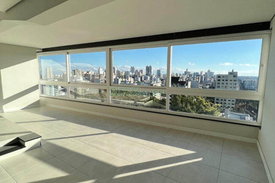 Apartamento com 349m², 3 dormitórios, 2 vagas, no bairro Lourdes em Caxias do Sul para Comprar