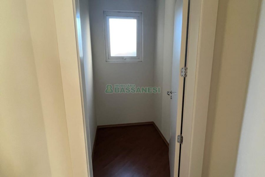 Apartamento com 349m², 3 dormitórios, 2 vagas, no bairro Lourdes em Caxias do Sul para Comprar