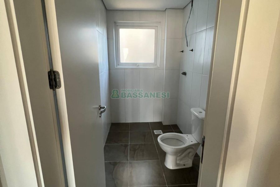 Apartamento com 349m², 3 dormitórios, 2 vagas, no bairro Lourdes em Caxias do Sul para Comprar