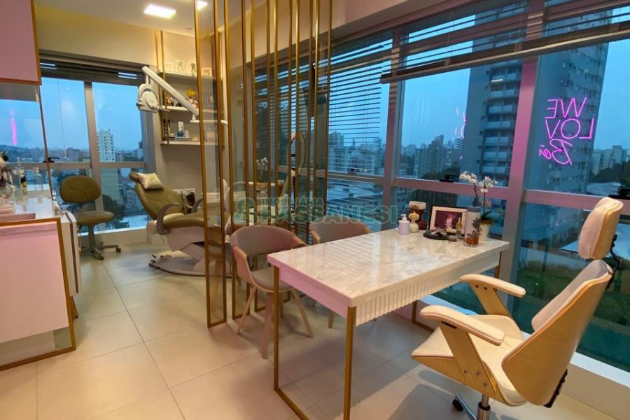 Sala com 61m², 1 vaga, no bairro Lourdes em Caxias do Sul para Comprar
