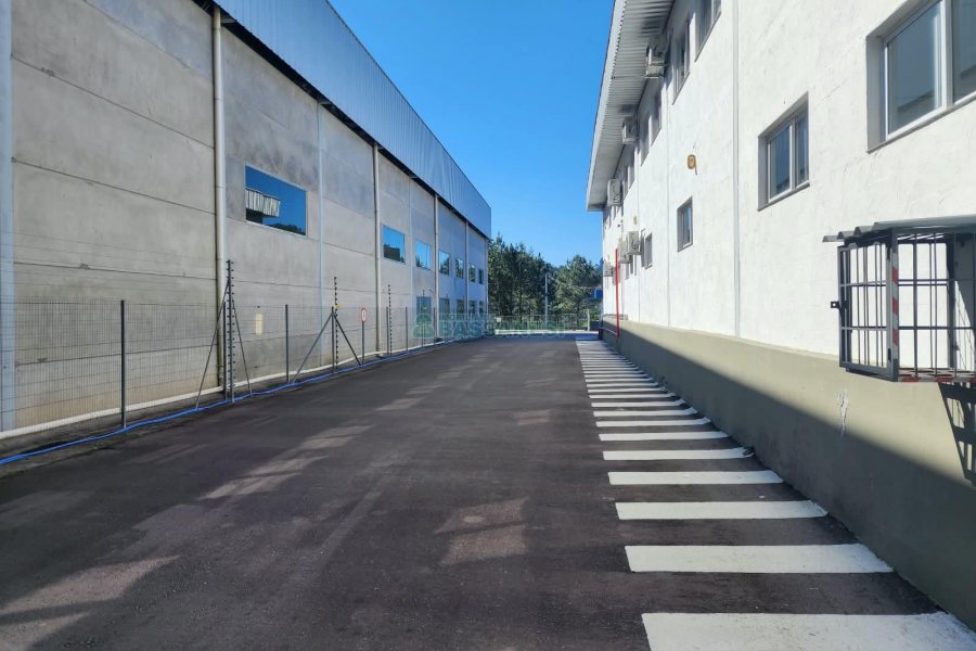 Pavilhão com 2961m², no bairro São Giácomo em Caxias do Sul para Alugar