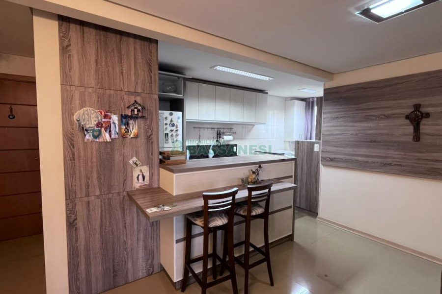 Apto Mobiliado com 92m², 3 dormitórios, no bairro Rio Branco em Caxias do Sul para Alugar