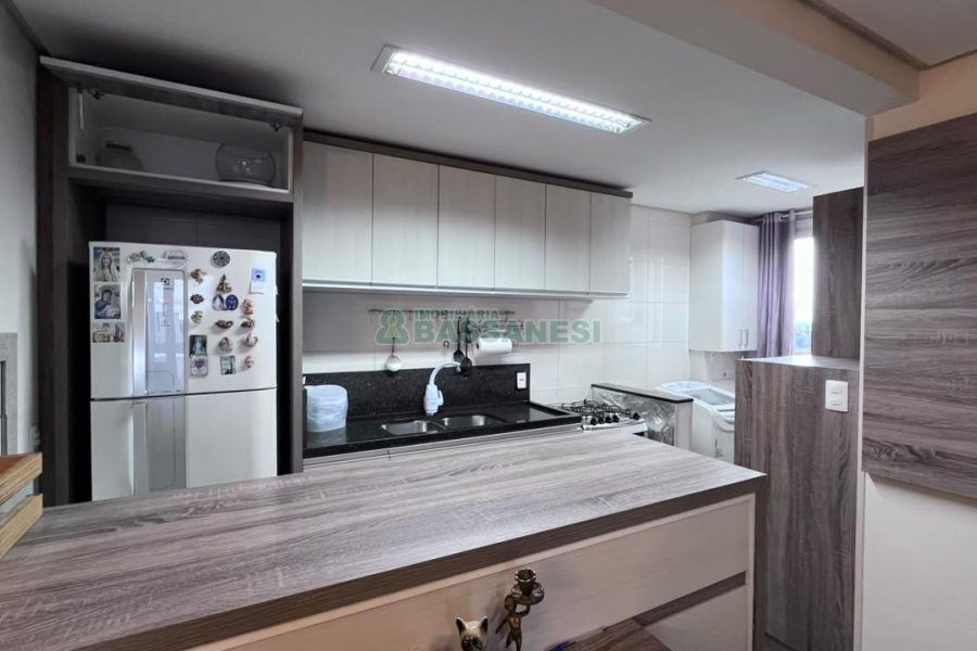 Apto Mobiliado com 92m², 3 dormitórios, no bairro Rio Branco em Caxias do Sul para Alugar